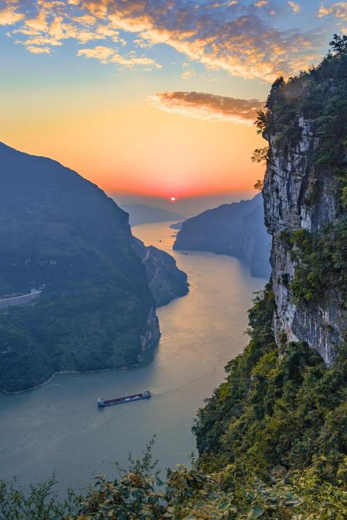 西陵峡简介-长江三峡简介