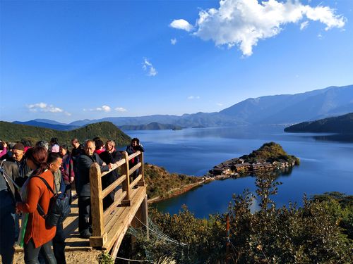 泸沽湖旅游景点-西昌泸沽湖旅游景点